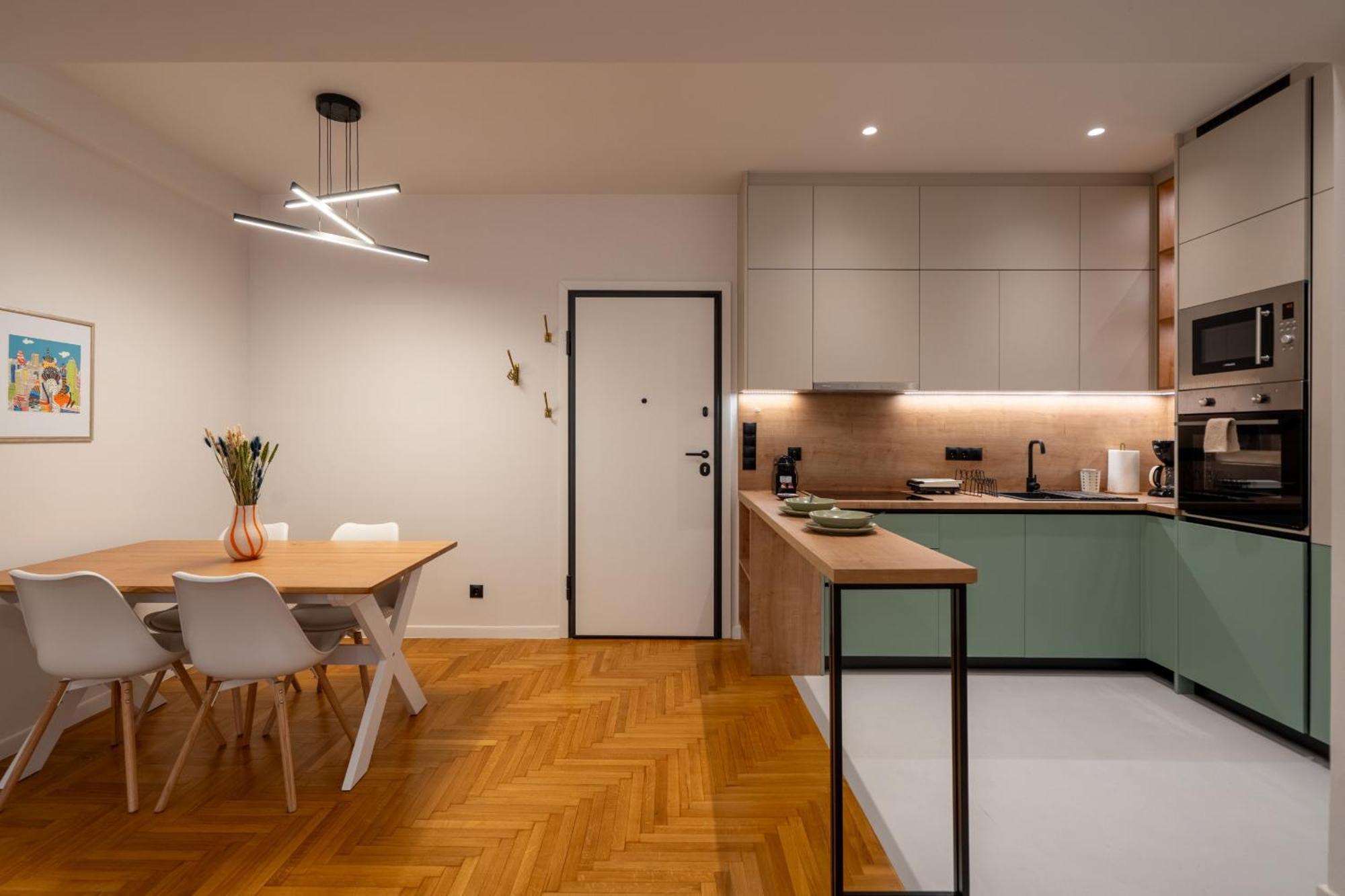 Liv - Modern Heavenly Retreat In Exarcheia Apartment *