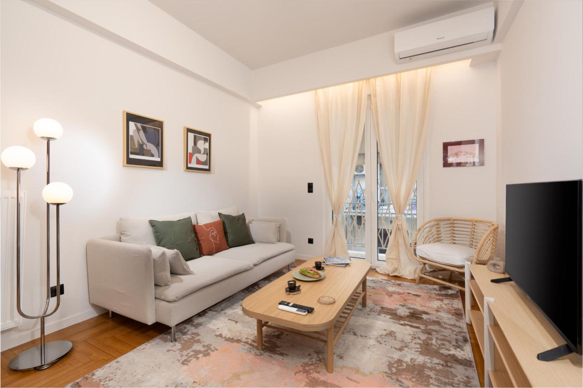 Liv - Modern Heavenly Retreat In Exarcheia *