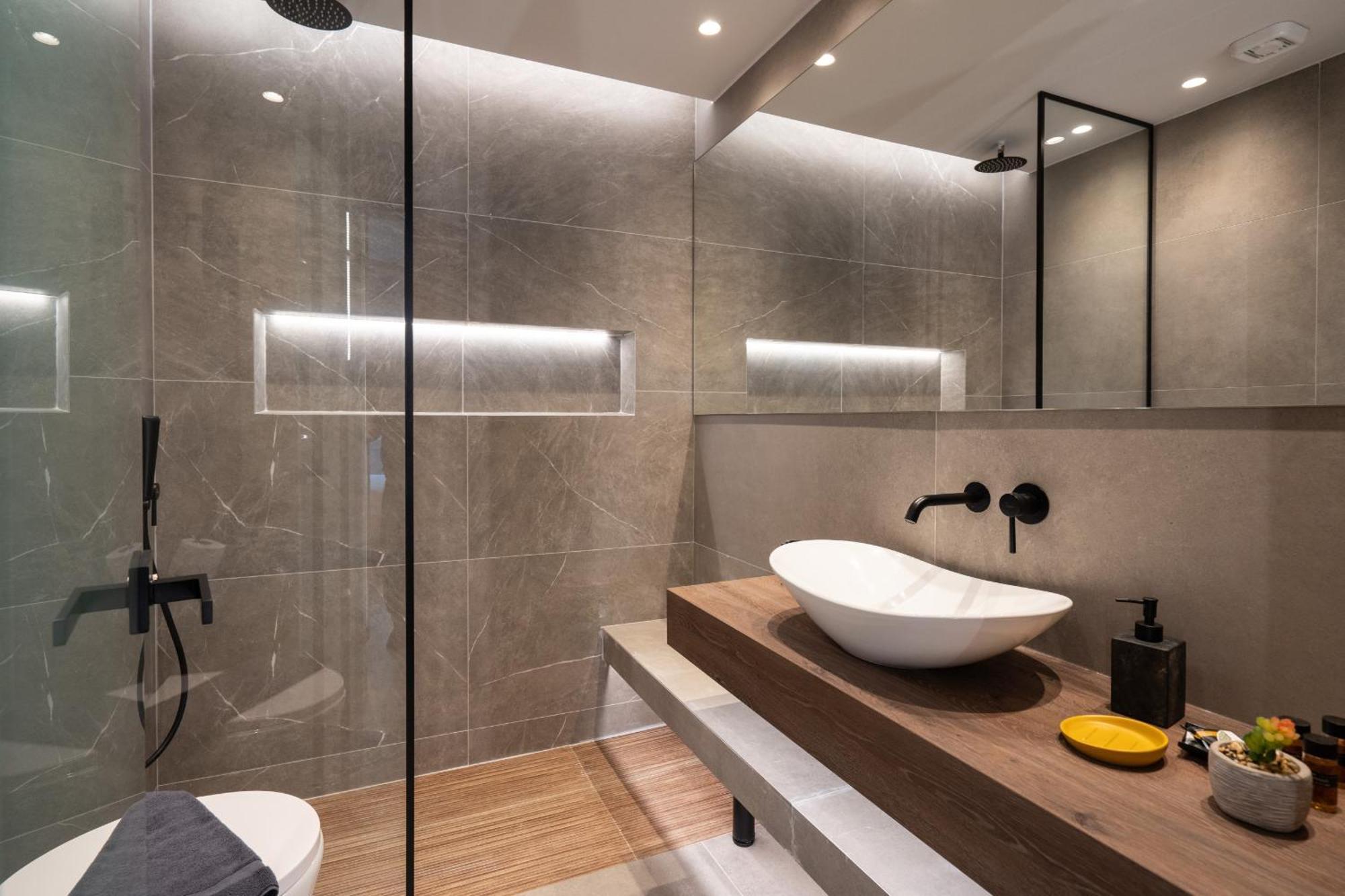 Liv - Modern Heavenly Retreat In Exarcheia * Athens