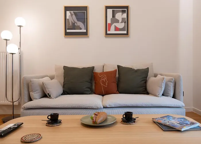 Liv - Modern Heavenly Retreat In Exarcheia
