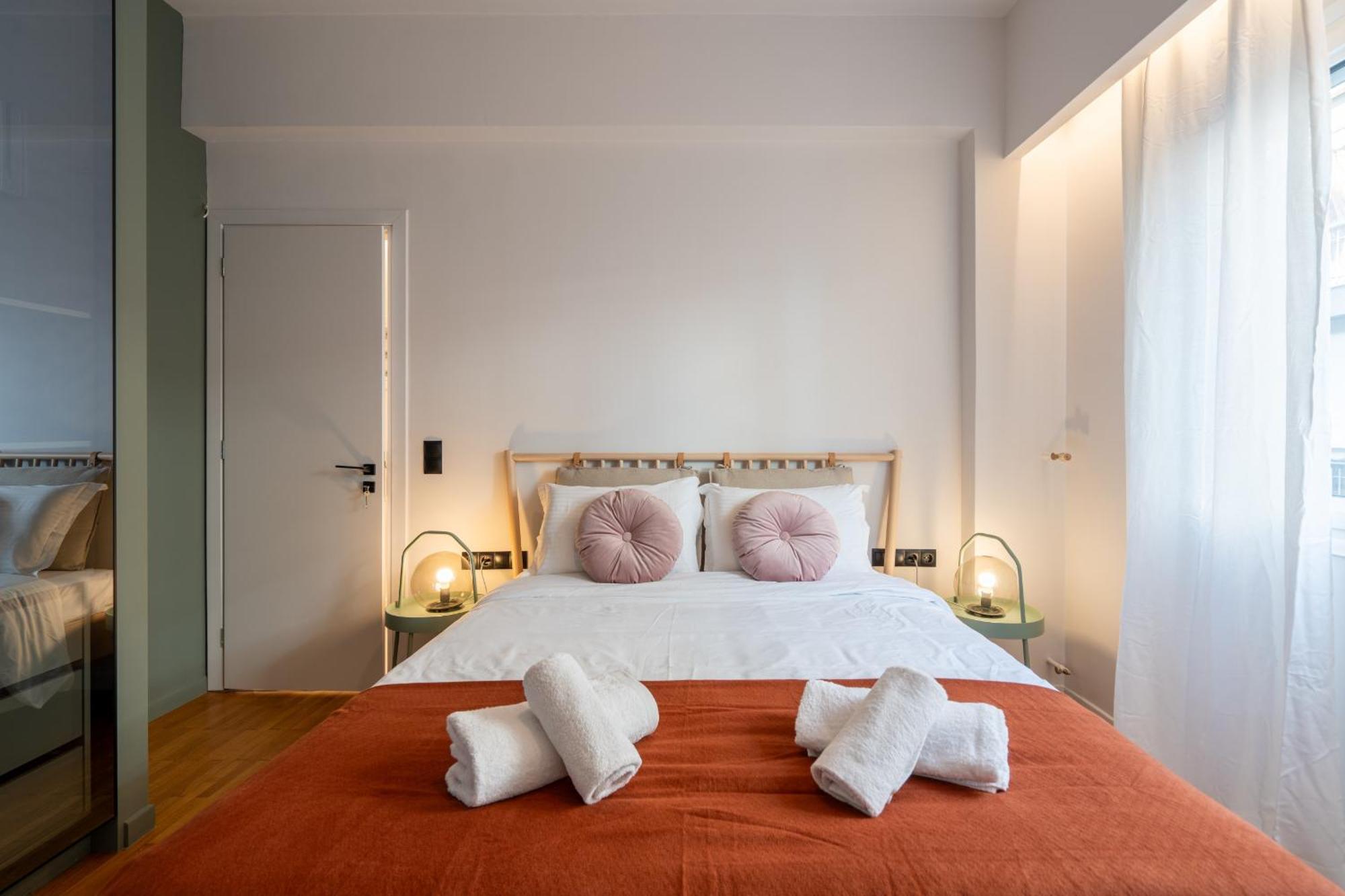 Liv - Modern Heavenly Retreat In Exarcheia Athene